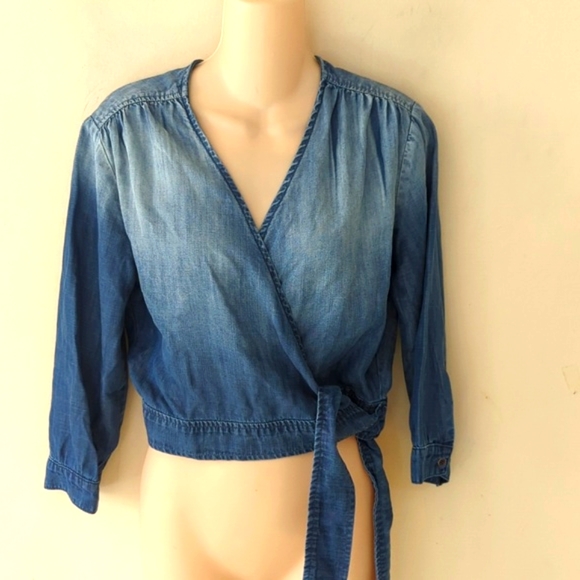 Bella Dahl Chambray True Wrap Crop Top S - Picture 3 of 16